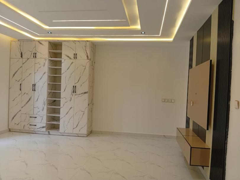 Luxury 4 Bedroom Terrace Duplex With 3 Units-3